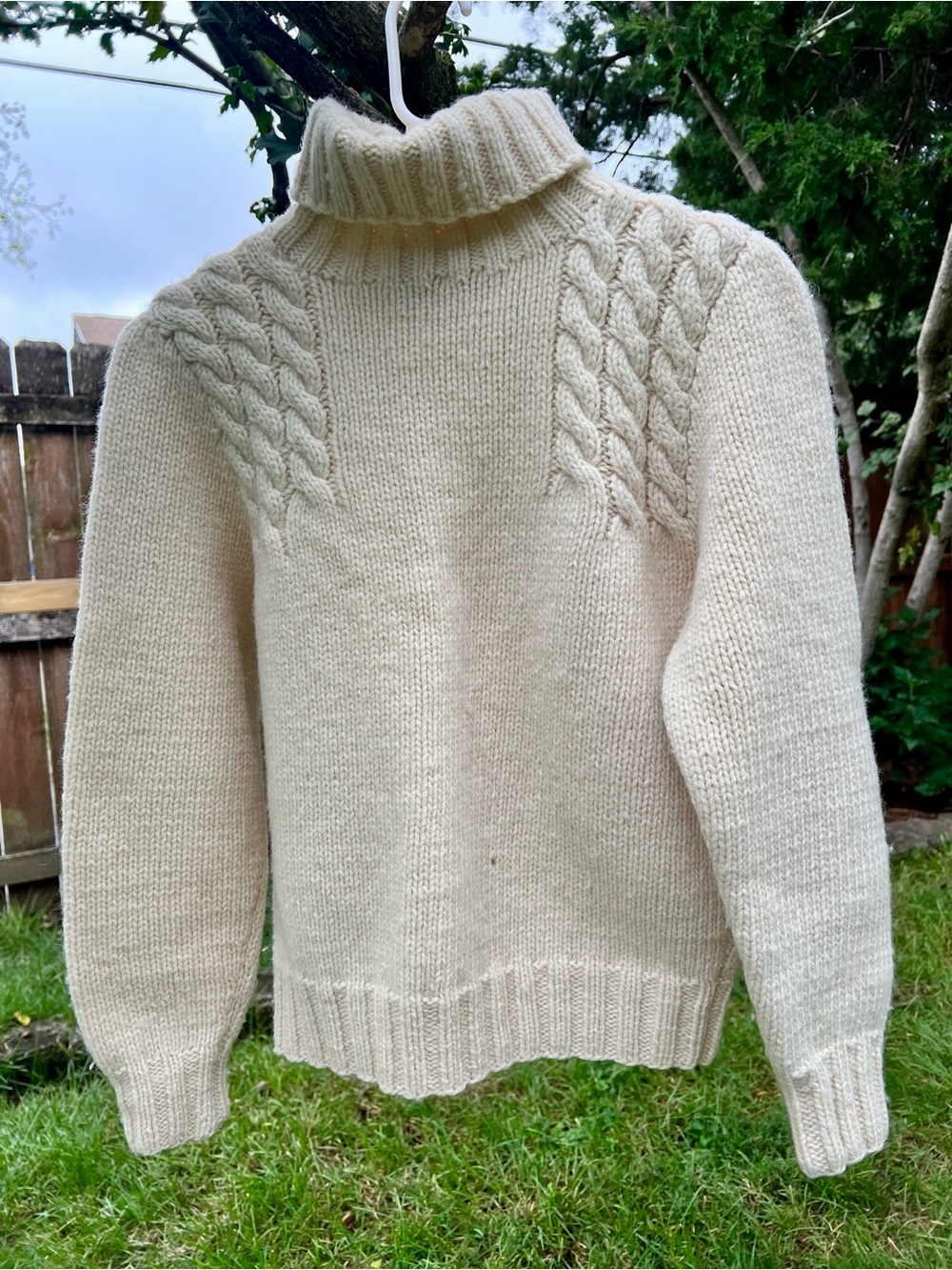 Vintage 80s Ralph Lauren Hand Knit 100% Wool Boxy Cable Turtleneck Sweater Cream